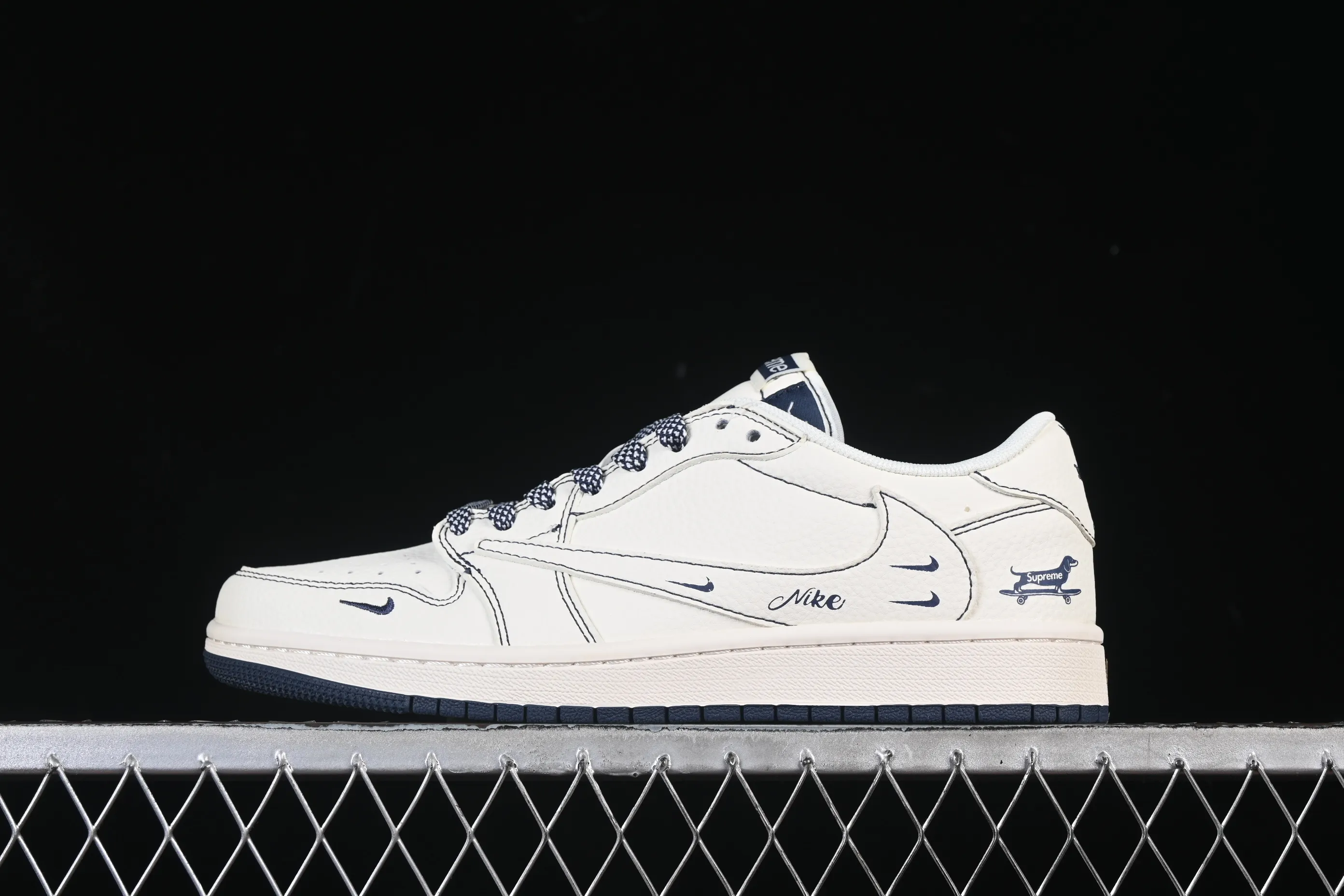 All categories Air Jordan Jordan series basketball shoes Air Jordan 1 Low High-end customized low-top sneakers Travis Scott x Fragment Design x Air Jordan 1 Low OG SP AJ1 Joe 1 rice white Nike blue low-top cultural casual sneakers XD0798-308